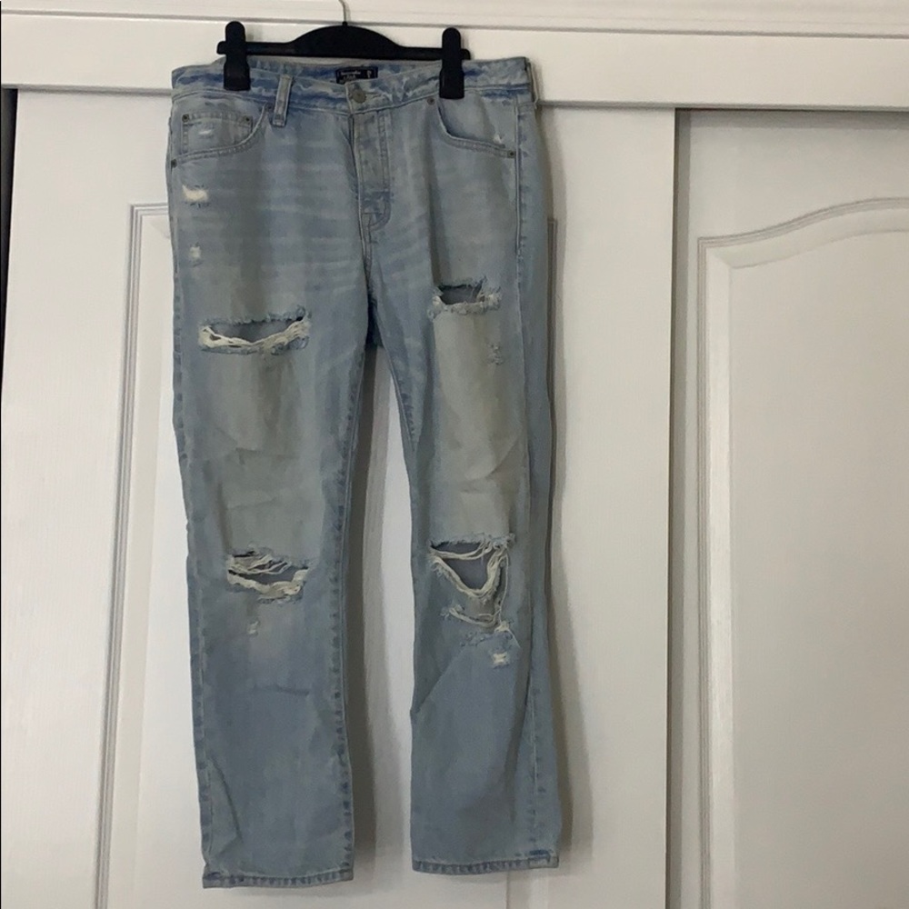 Abercrombie and Fitch Ames slim boyfriend jeans